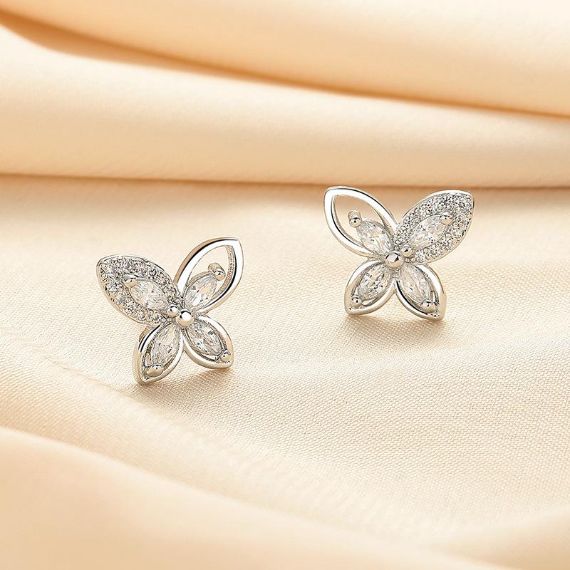 

Bowlit Earrings Female Fashion Light And Exquisite Earrings
