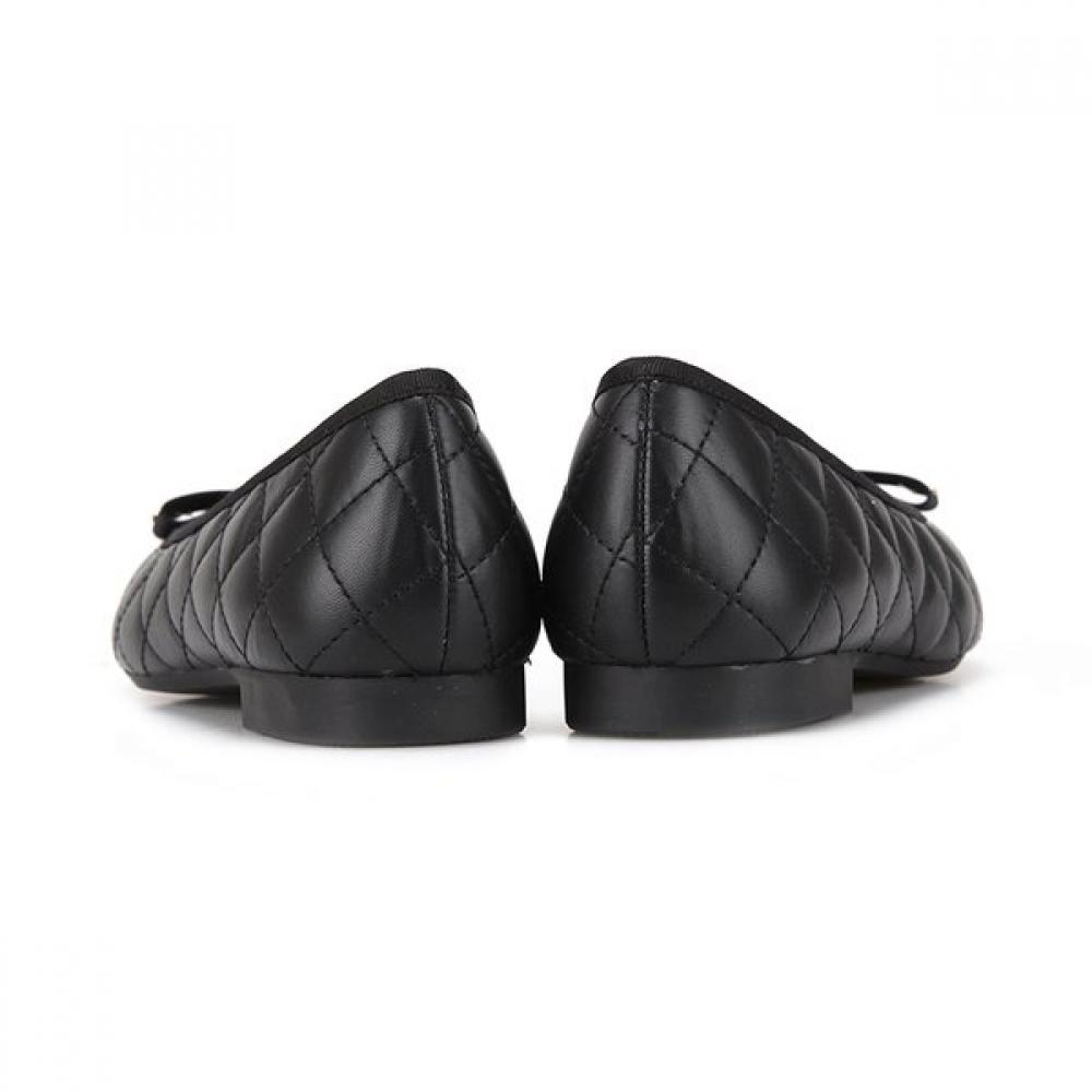 BARBARA Leather Glossy Quilted Ribbon Flat 1.5cm Blj141bk