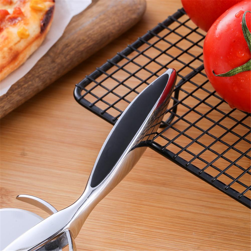 Pizza  Cutter Wheel Zinc Alloy Baking Cutting Non Slip Handle Pizza Knife For Kitchen Pizza Cutter