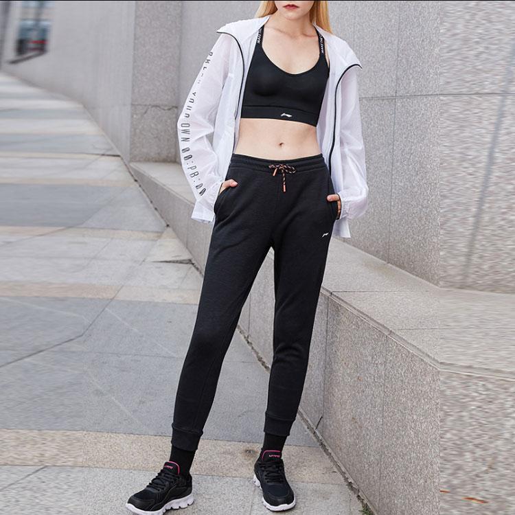 Li Ning Training Series Fleece Loose Cuffed Sports Pants Women Pants Standard-Black AKLQ612-1