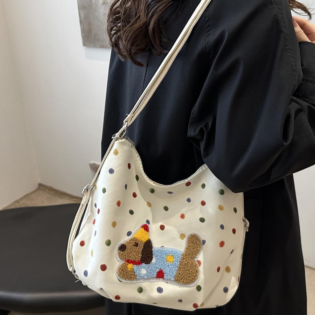 Schoolbag1011 new Korean version of casual and beautiful double shoulder armpit bag fashionable, simple and simple niche design tote bag