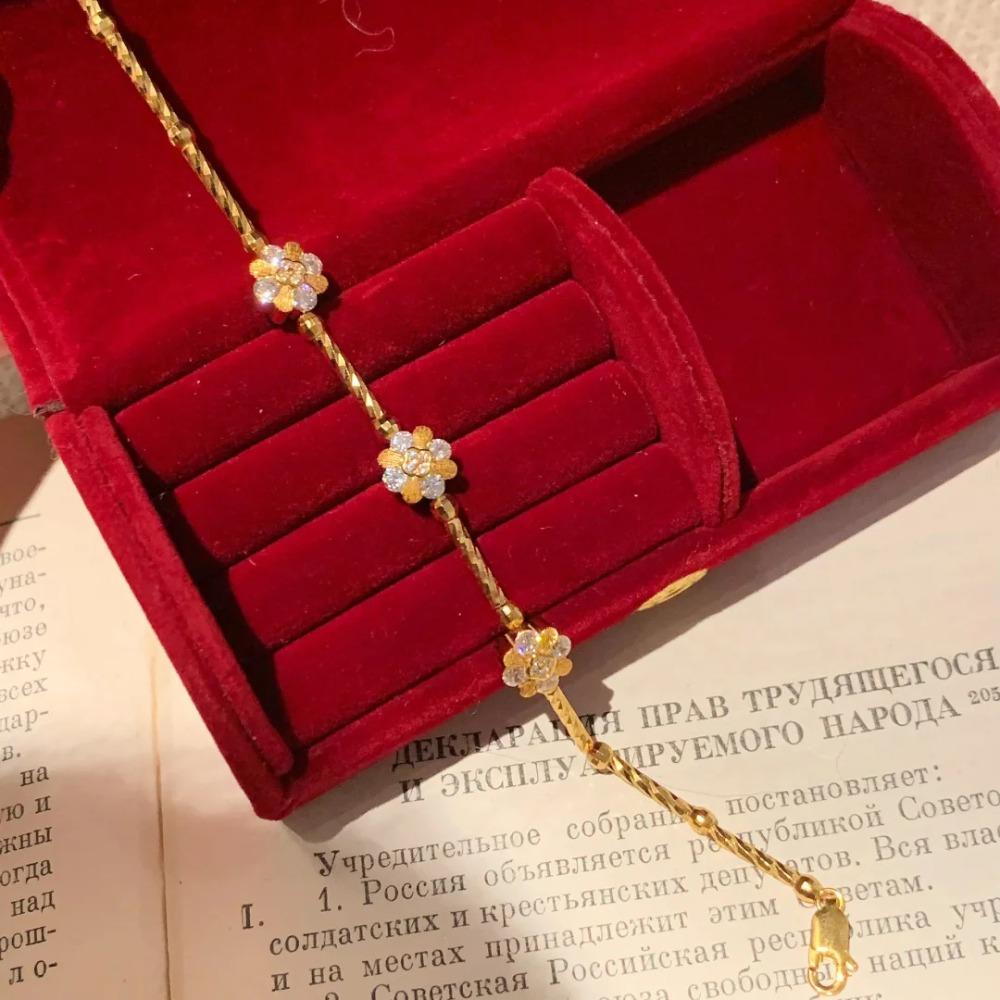 French Luxury Vintage Bracelet Four Leaf Clover Charm Gold Plated Diamond Snowflake Bangle for Women