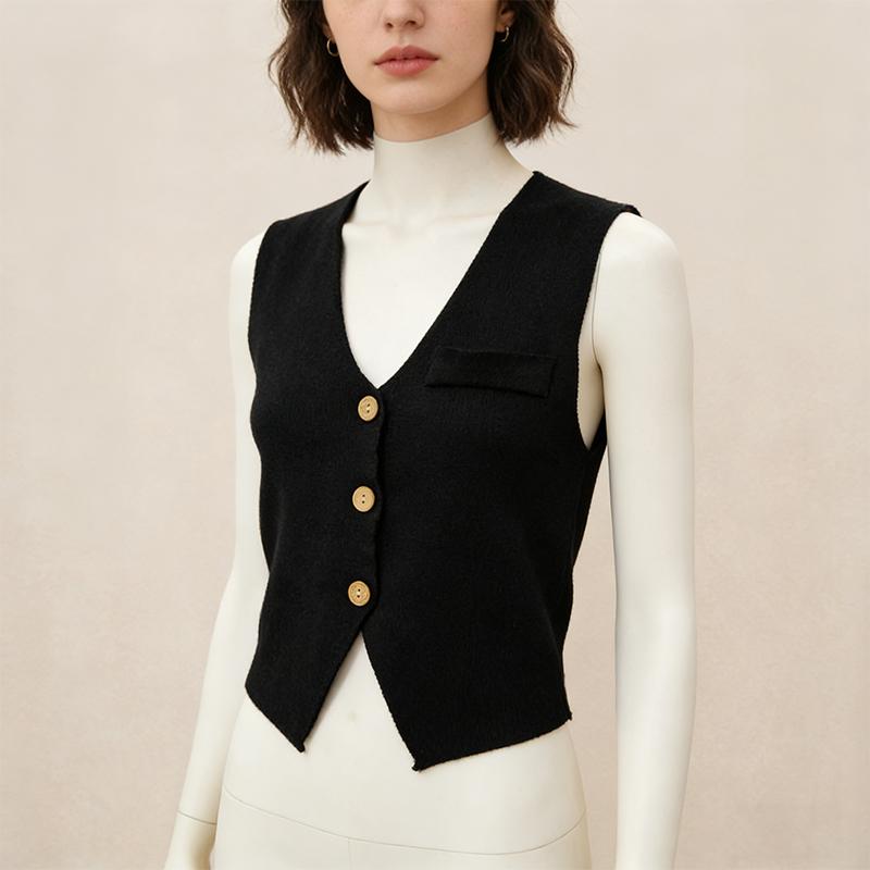 Women  Neck Knitted Vest French Retro Slim Single Breasted Sleeveless Top Trendy Soft Layer For All Occasions