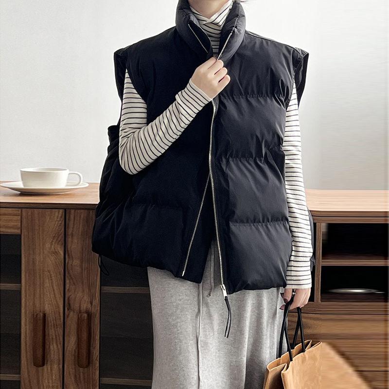 

Winter Fashion Short Padded Vest Women Warm Thicken Sleeveless Jacket Cotton Coat M чорний