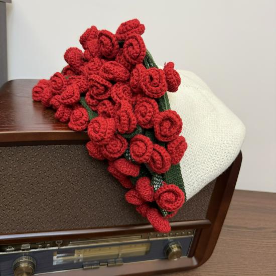 Handmade Thick Fleece Rose Bouquet Flower Yarn Blanket for Office Nap - Knitted Gift for Best Friend