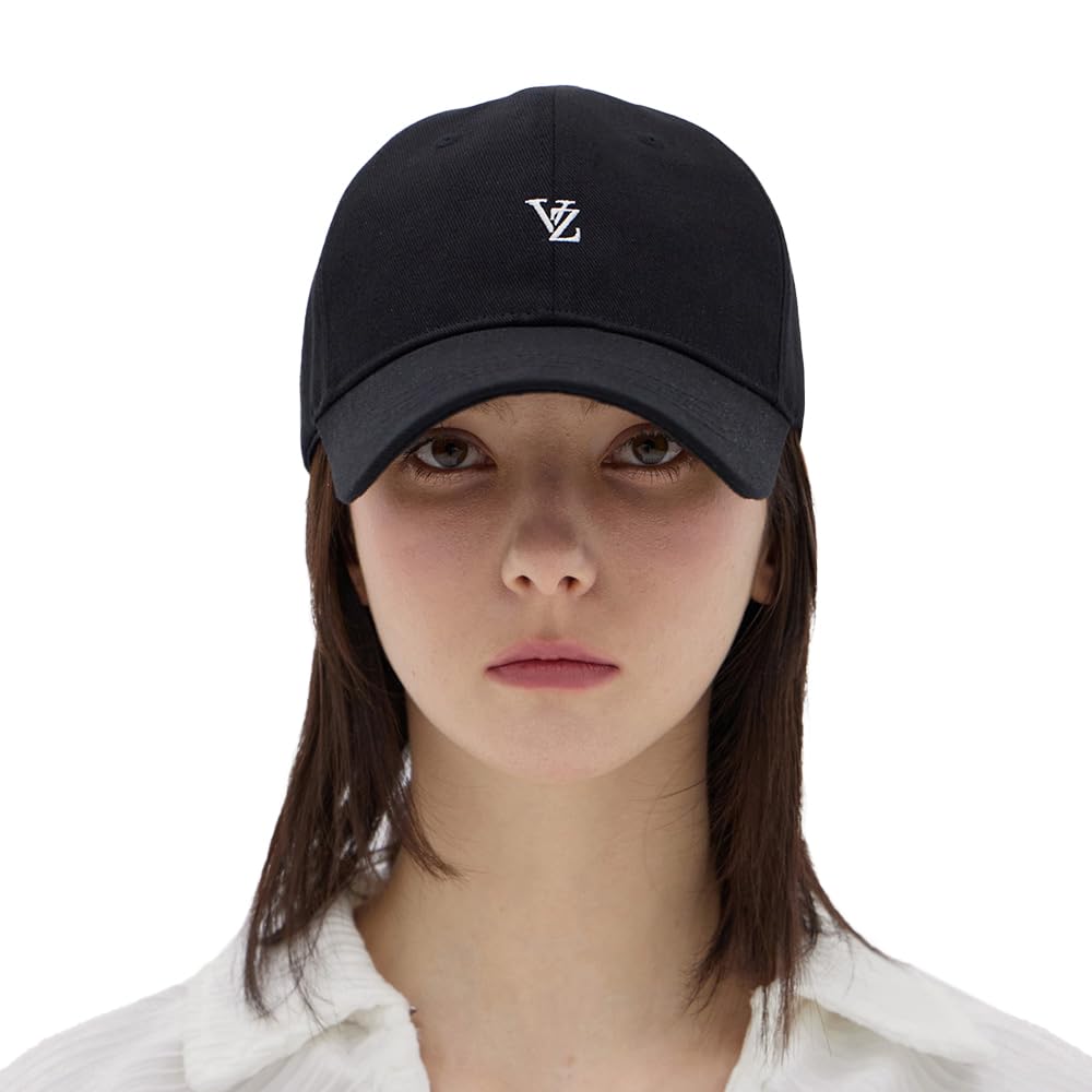 

Бейсболка с минималистичным логотипом VZ, черная чёрный