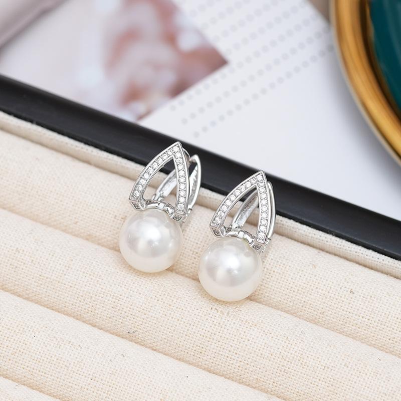 Real many hemp gray water drop horseshoe pearl pendant earrings for women's Chen Shu, the same light luxury high-end stud earrings, high-end earrings.