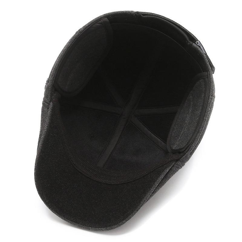 Autumn and Winter New Men's Peaked Cap, Dad and Grandpa Outdoor Travel Thickened Warm Ear Protector Forward Hat