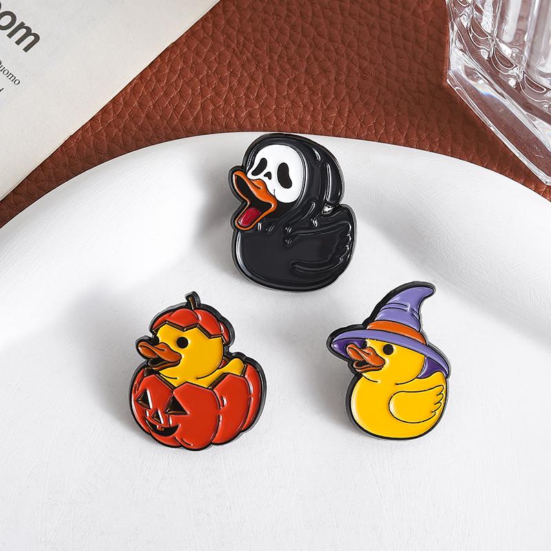 Halloween Duck Enamel Pins Witch Ducky with Pumpkin Grim Reaper Duck Spooky Season Brooches Lapel Badge Jewelry Gift for Friends
