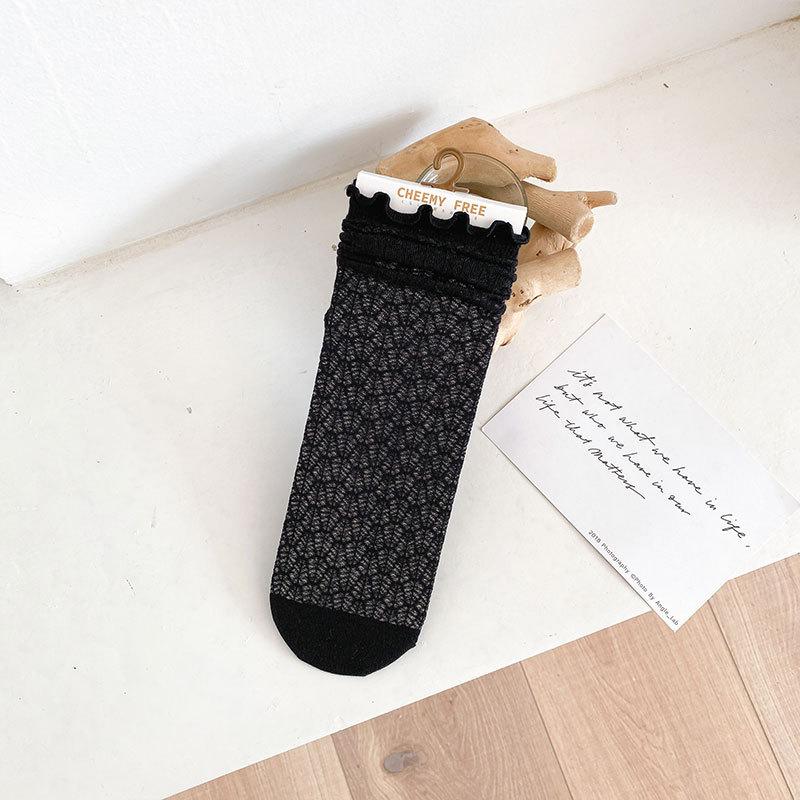 Lace Hollowed-out Mesh Princess Socks, Black and White Retro Black Ear-trimmed Women's Pile-up Socks, Long Socks