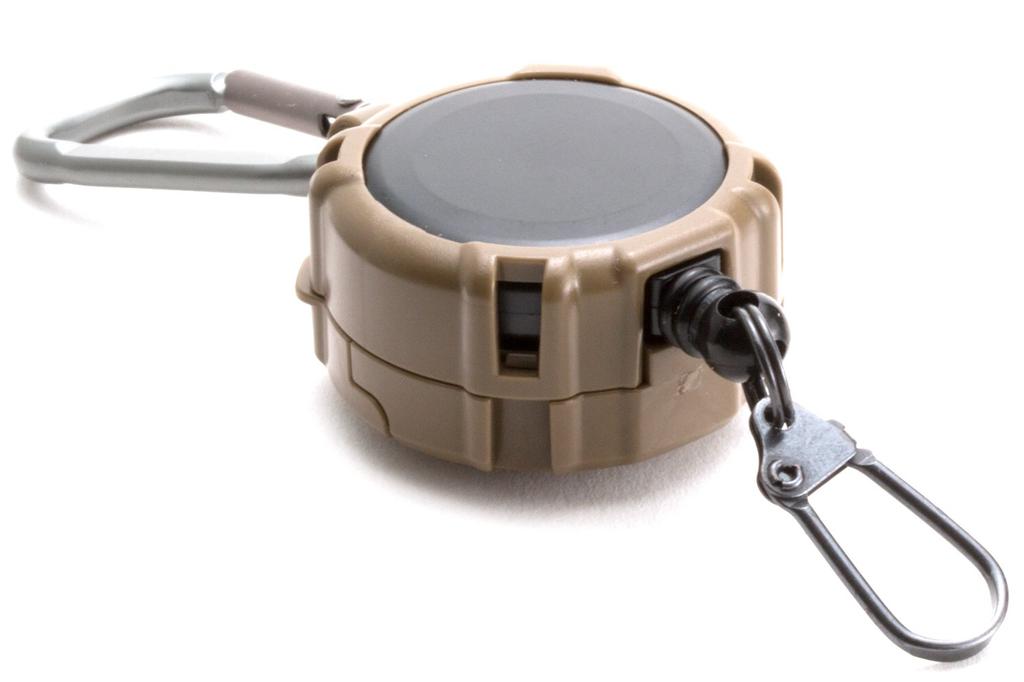 Daiichi Seiko Karabina Naviják + Mikro Pouzdro Tmavě Zemitá Připínací Karabina Rybaření