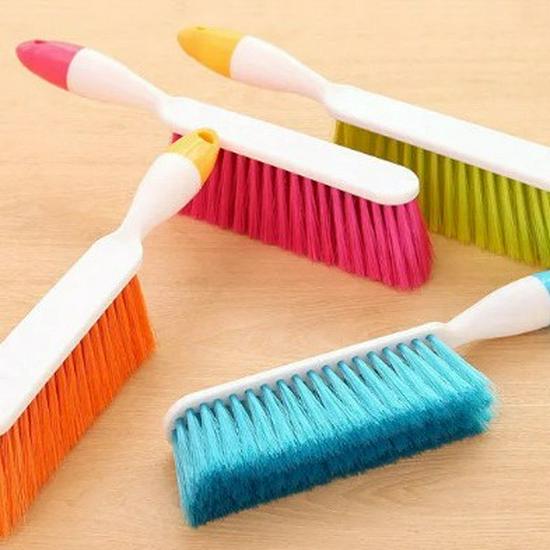 

Soft Bristle Bed Brush with Long Handle for Dust and Hair Removal Blue long-handle dust brush - 1 piece