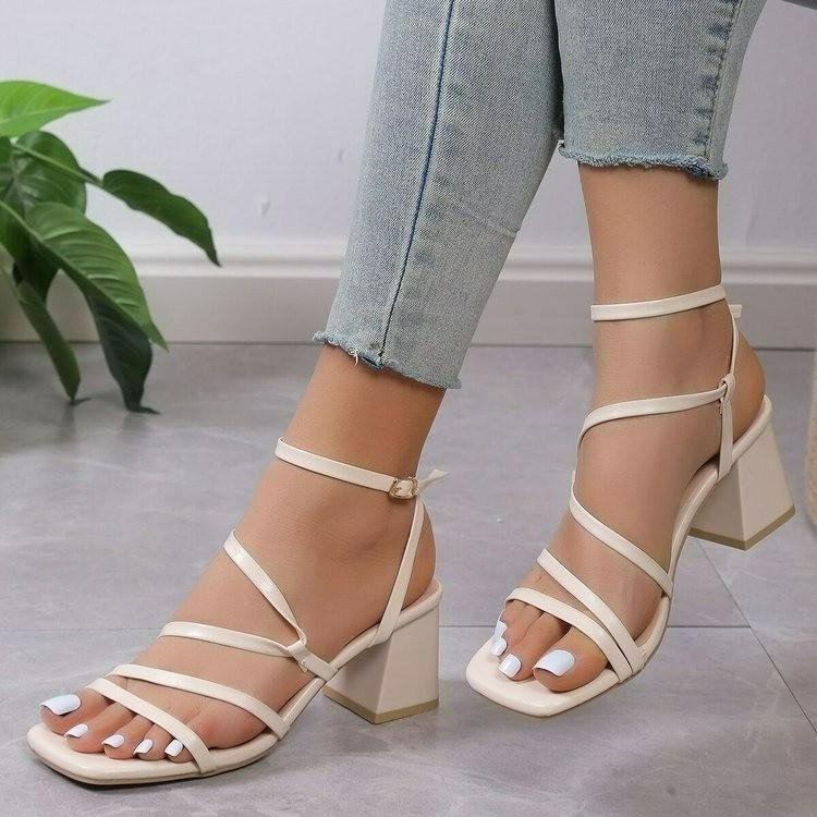 Europe, America 2025 new square head thin strap buckle thick heel sandals women's large size fashion open-toed sexy cool slippers