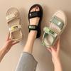 Sapatos de mulher – Sandálias