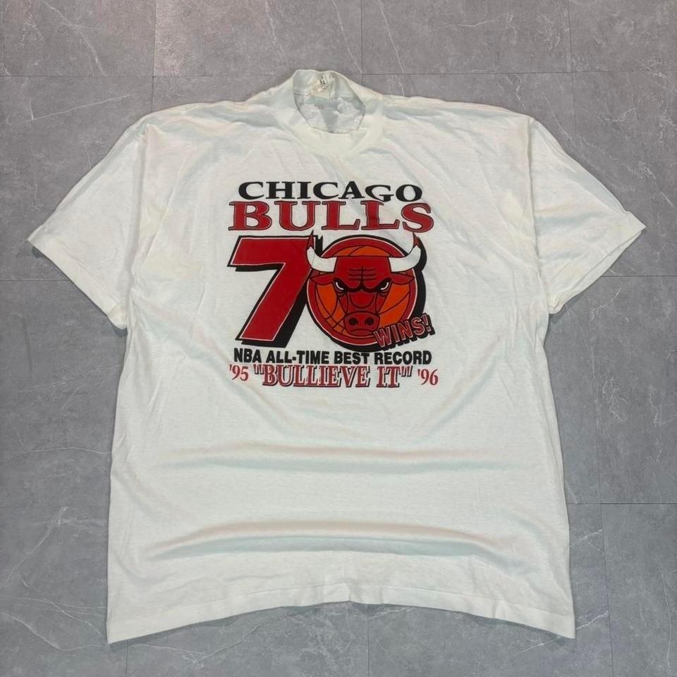 1996 Chicago Bulls 70 Wins white Size XL #NBA #basketball Unisex T-Shirt XL