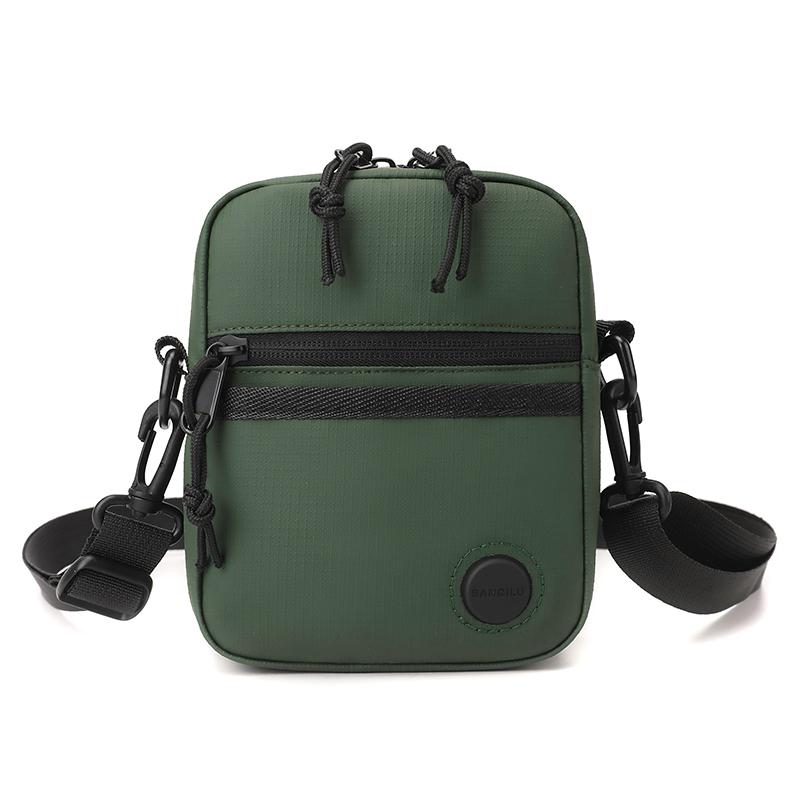 Minimalist Crossbody Bag for Men & Women – Compact Urban Shoulder Bag with Multiple Pockets & Adjustable Strap – Ideal for Daily Use & Travel