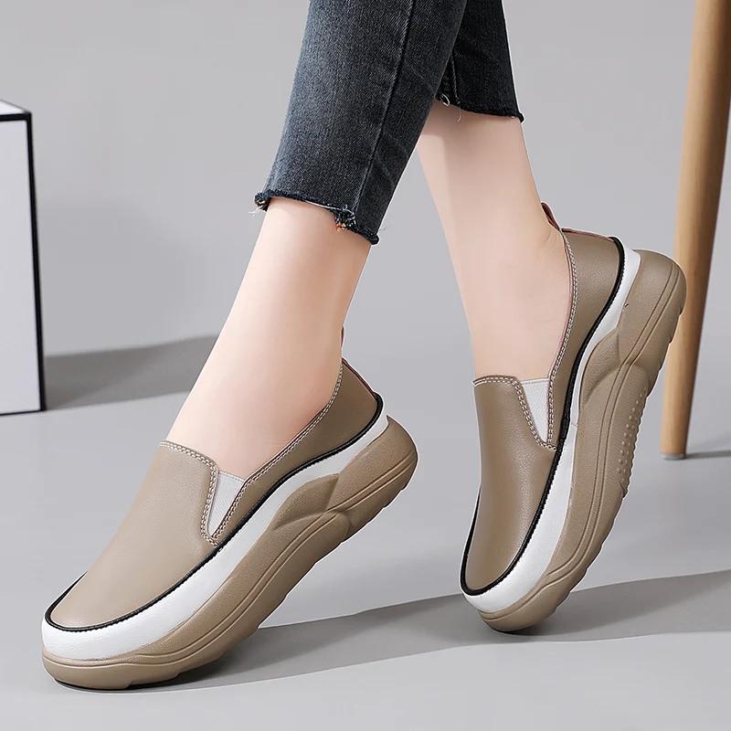 Mocassins Décontractés à Enfiler pour Dames Chaussures de Marche Douces Antidérapantes pour Maman Compensées Rétro Mode Printemps Chaussures Plateformes Femmes Semelles Épaisses