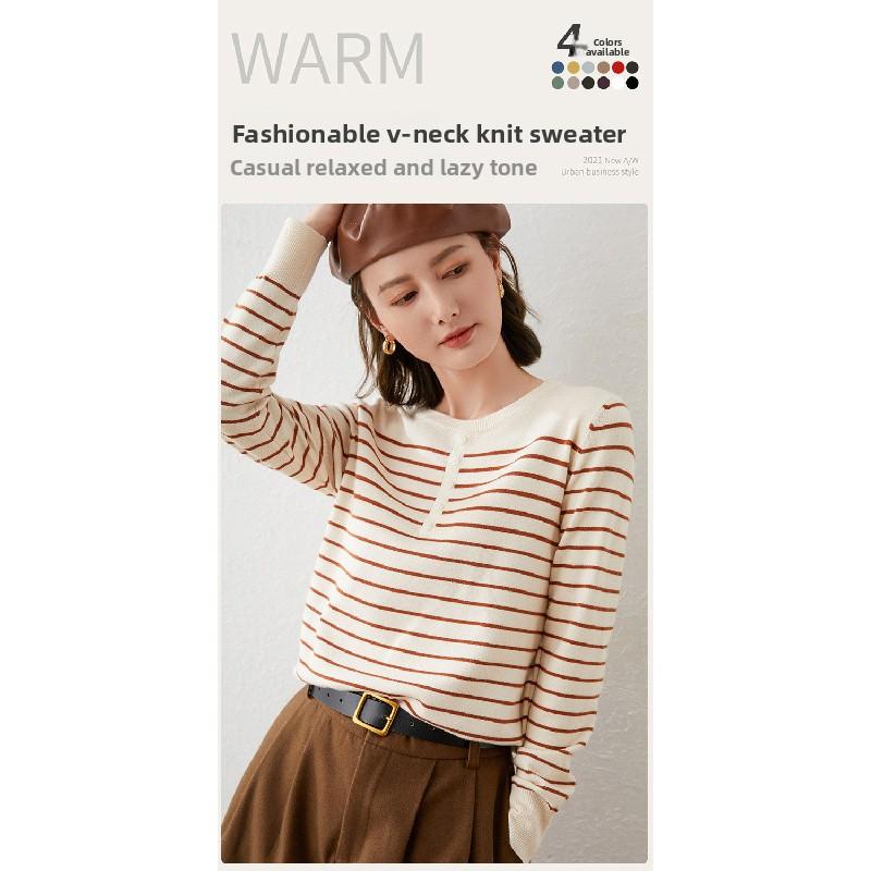 Striped long-sleeve knit top for women, 2026 spring and autumn new style, short Korean version, loose casual inner sweater