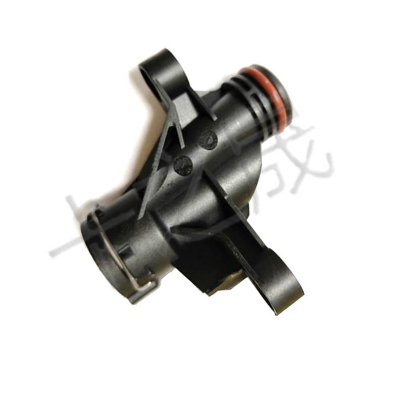 Mercedes-Benz M278 Engine Coolant Valve Hose Connector (2782002152)