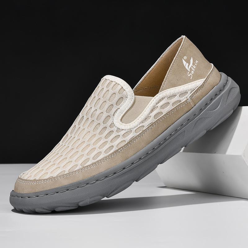 Summer Men's Breathable Casual Mesh Shoes with Soft Soles and Soft Surfaces, Slip Resistant Stitching for Shoe Making