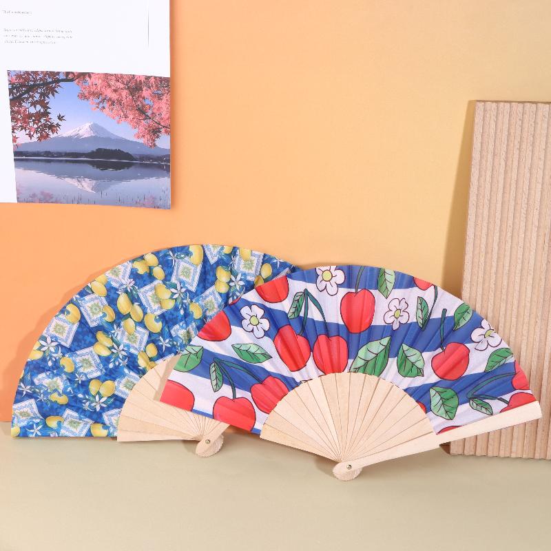 Ventilateur à main pliable motif citron cerise mignon, manche en bois, ventilateur portable d'été pour activité de danse, fête, décoration de mariage