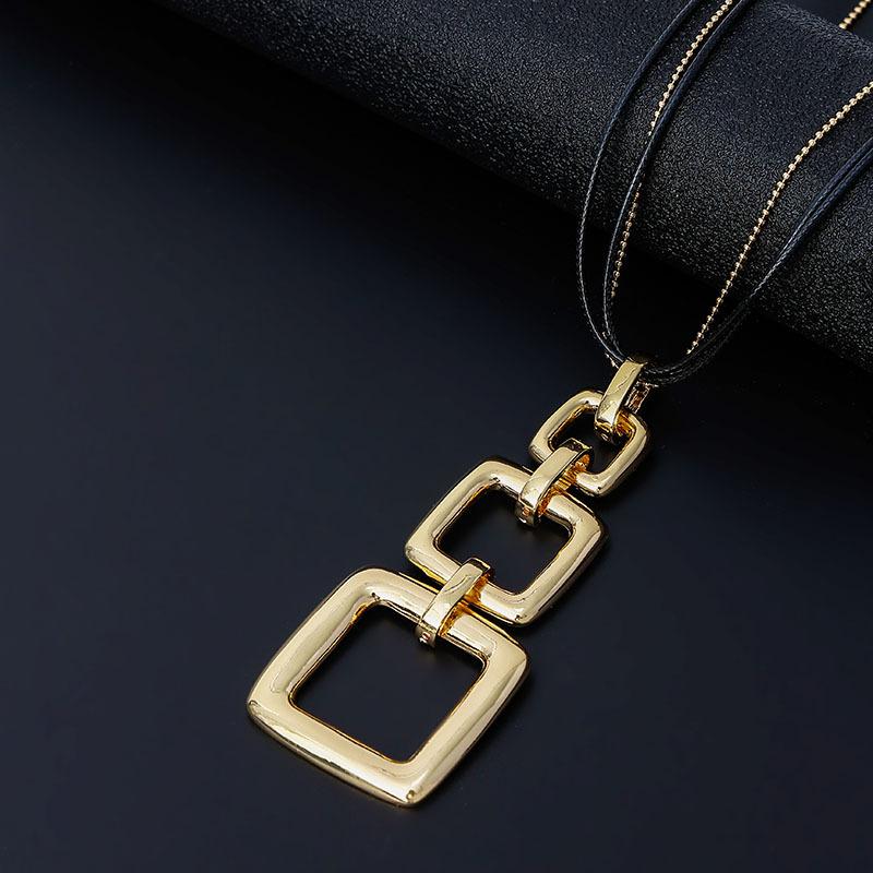 New women's necklace long high fashion retro personality trend pendant European and American