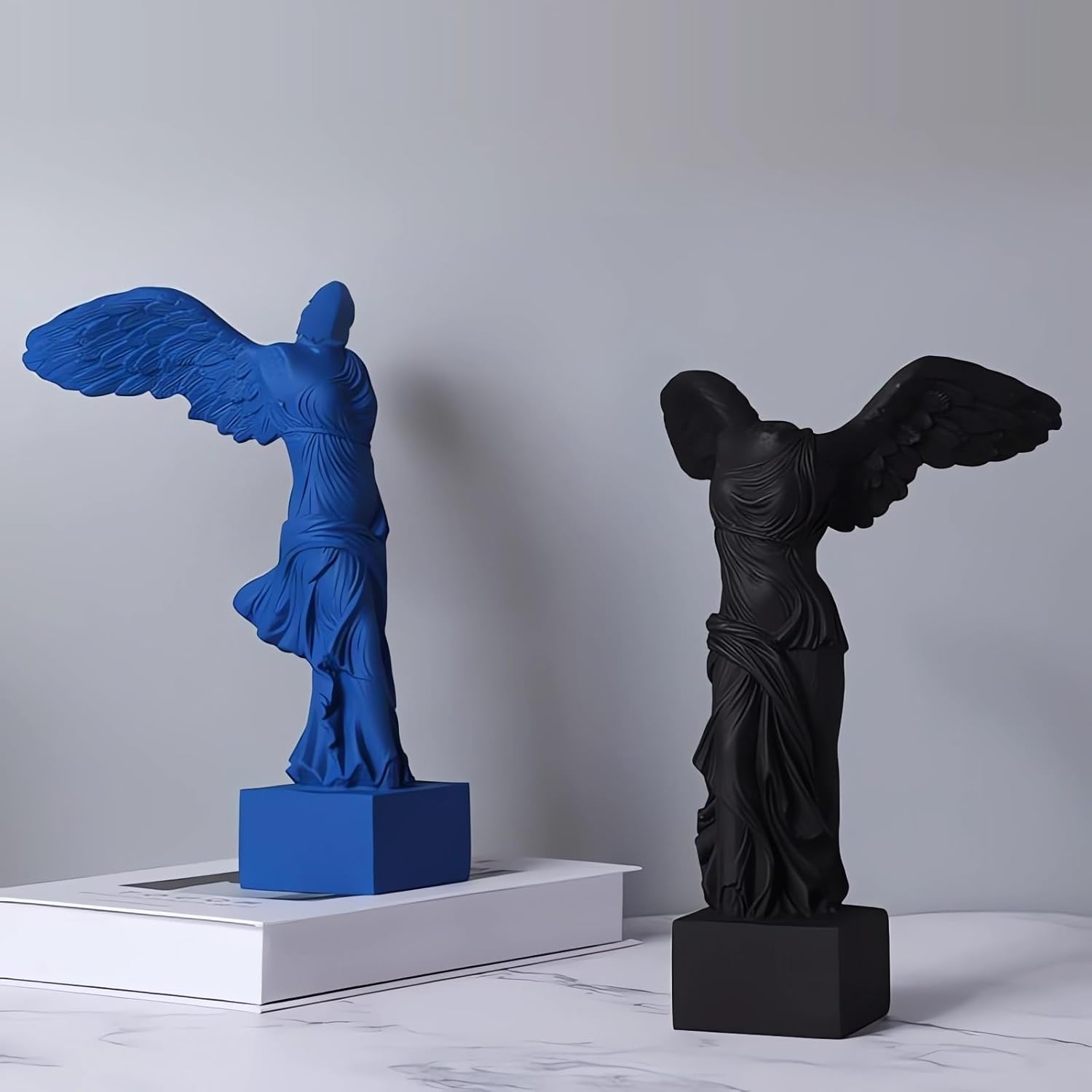 Greek Statue Resin Roman Louvre Winged Victory Goddess Figurine Angel Sculpture Home Decor Living Room Office Ornament bianco