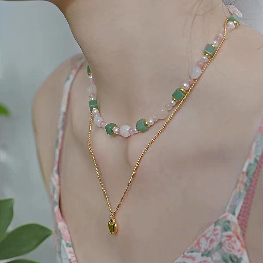 Handmade High-End Beaded Necklace: Versatile, No-Fade Natural Stone Design for Women
