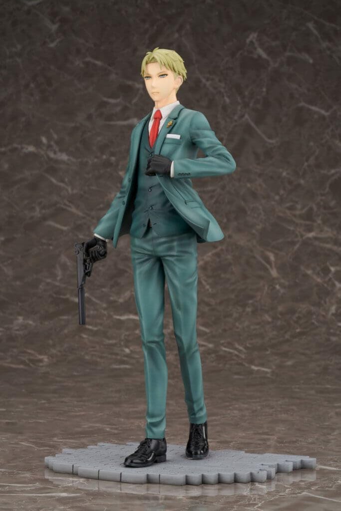 SPY X Family Lloyd Forger Statue 27 Cm