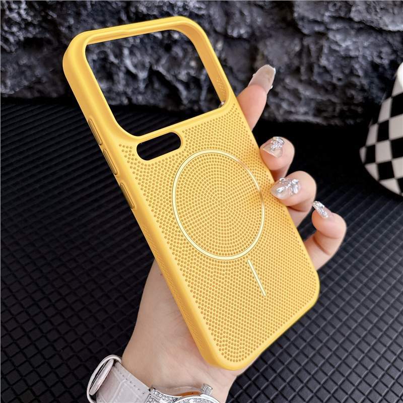 Applicable To Xiaomi 17ProMax Mobile Phone Case Honeycomb Heat Dissipation Xiaomi15 Ultra-thin Hard Anti-drop Matte Magnetic Suction Sheath