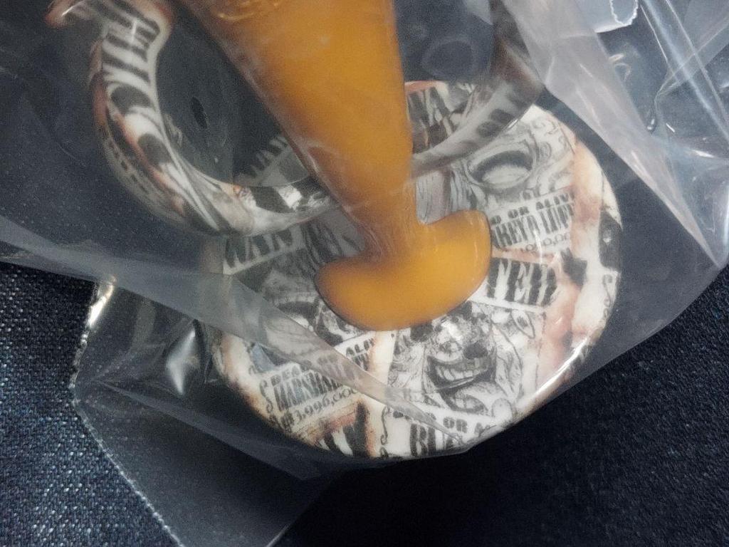 [USED] One Piece Luffy's Figure Luffy's Wanted Poster Four Emperors Shanks