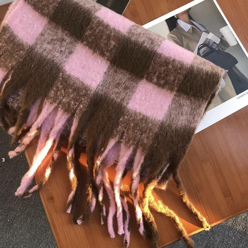Yu Shuxin girls winter shawl advanced sense of warmth thickened scarf versatile blue plaid scarf
