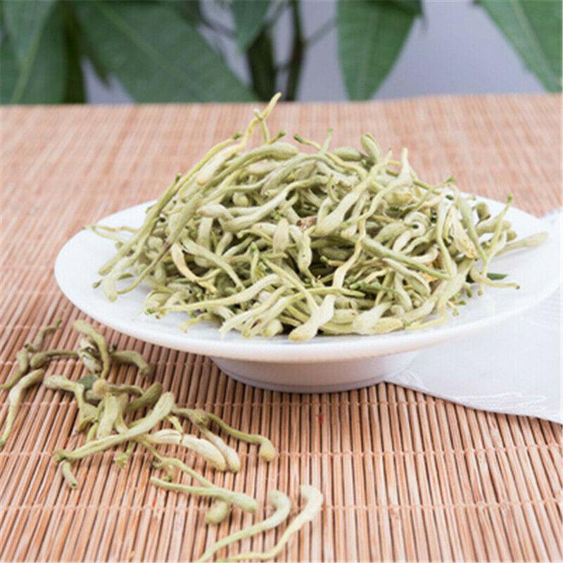 Top Bio-Geißblatt-Kräutertee mit losen Knospen. Leckerer Jin Yin Hua-Tee mit losen Blättern