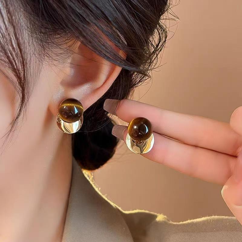 Tiger's Eye Round Stud Earrings - Elegant Women's Luxury Fashion Jewelry