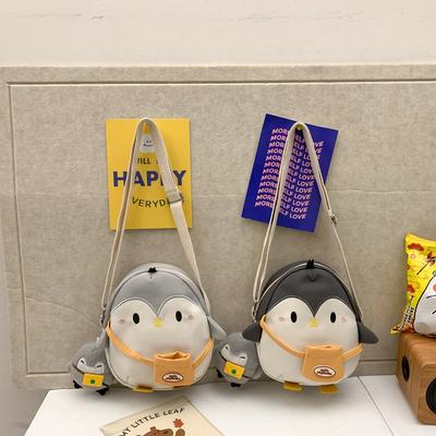 Children's Fun Cute Cartoon Little Penguin Messenger Mobile Phone Bag Ins Girl Heart Student Campus Versatile Small Round Bag Tide