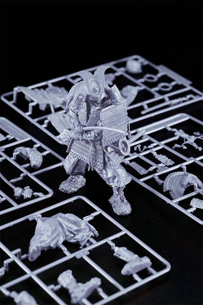 Max Factory Silver color edition scale assembly plastic model kit 1/12