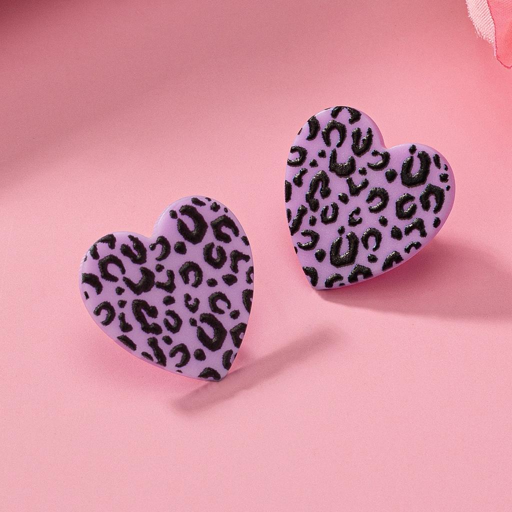 Leopard print love stud earrings, exquisite fashion and small, daily versatile photo atmosphere to celebrate the festival