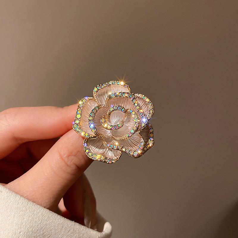 Camellia Brooch Fashion Luxury Rhinestone Imitation Pearl Pin For Women Fashion Clothes Corsage Zircon Accessories Wholesale
