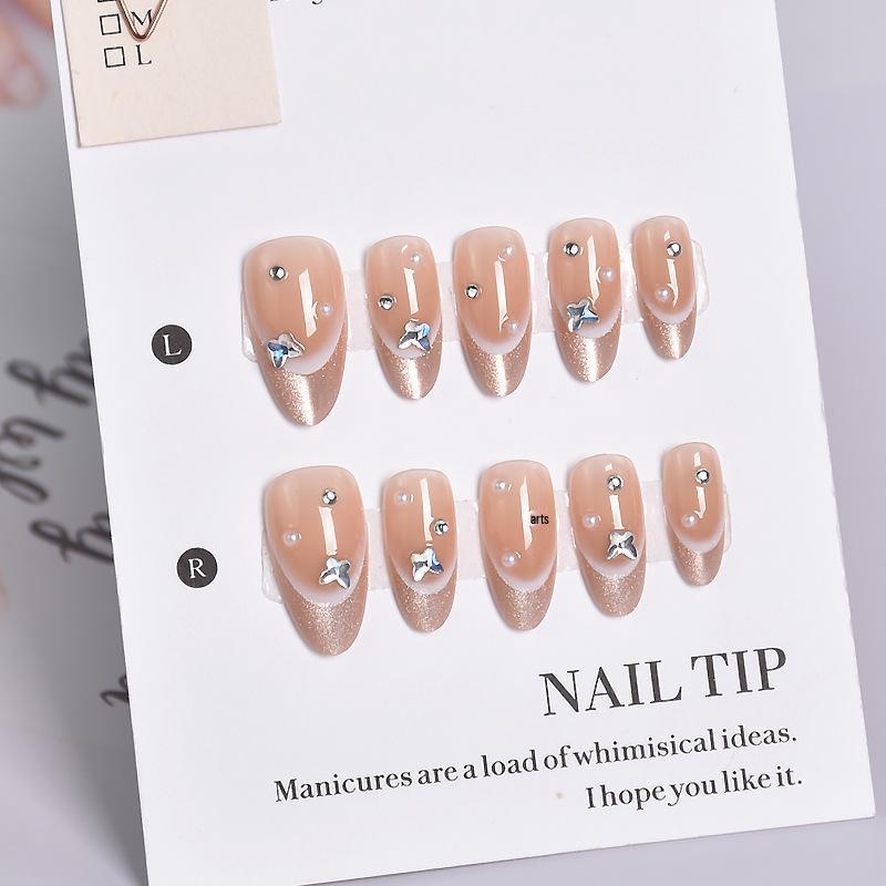 

Medium Almond Cat Eye Rhinestone Press-On Nails - Wearable & Stylish Tool-free model