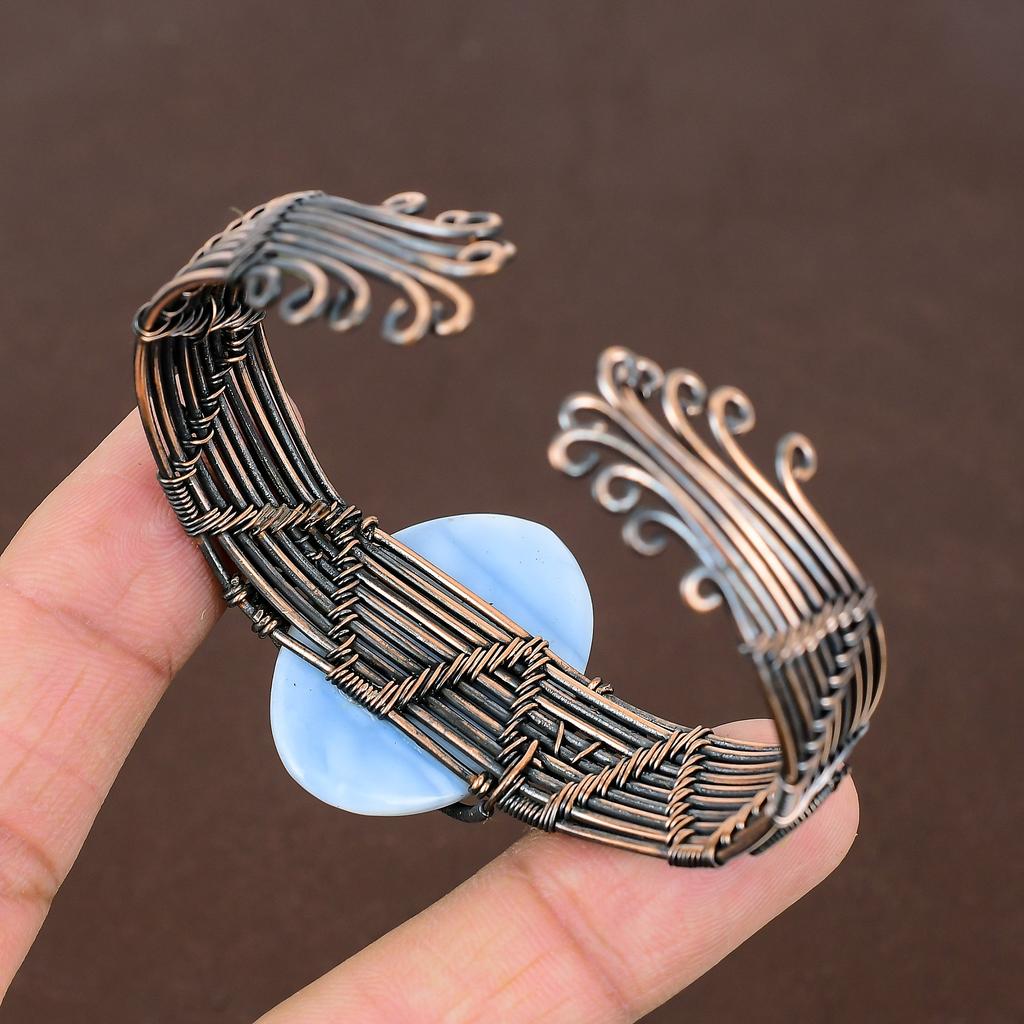 Owhyee Blå Opal Handgjord Koppartrådsinlindad Armring Justerbar S4H97
