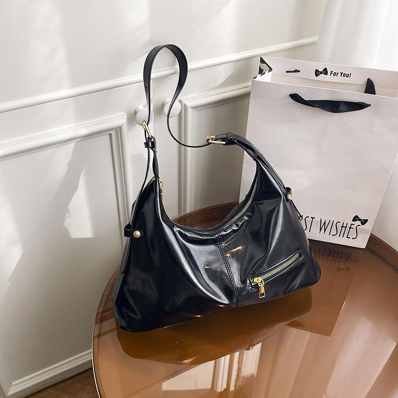 Womens Tote Bag With Pu Material For Daily Commute And Street Fashion Style