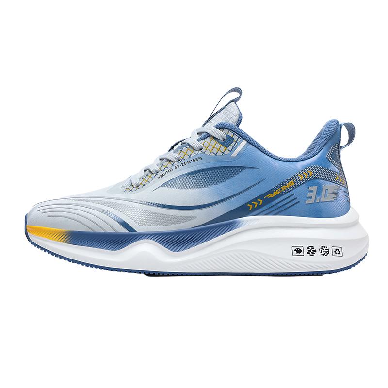 Outdoor Running Shoes Men Thick-Soled Wear-Resistant Casual Shoes Men Comfortable Breathable Lace-Up Sports Shoes Men