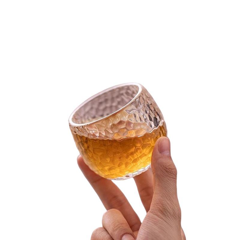 Transparent Heat-Resistant Glass Tea Cup with Hammer Pattern and Thumb Ring - Kung Fu Style