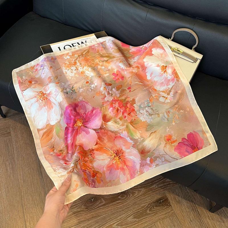 New 71 * 71cm Korean version small square scarf women's silk scarf spring and summer thin sunscreen scarf neck protection tied bag headband scarf