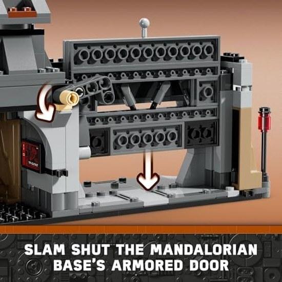 LEGO Star Wars Mandalorian Pass Battle Paz Vizsla Moff Gideon Fun Building Set Kids Collectors Item Toy 4 Mini Figures Birthday Gift 7-Year-Old Boys