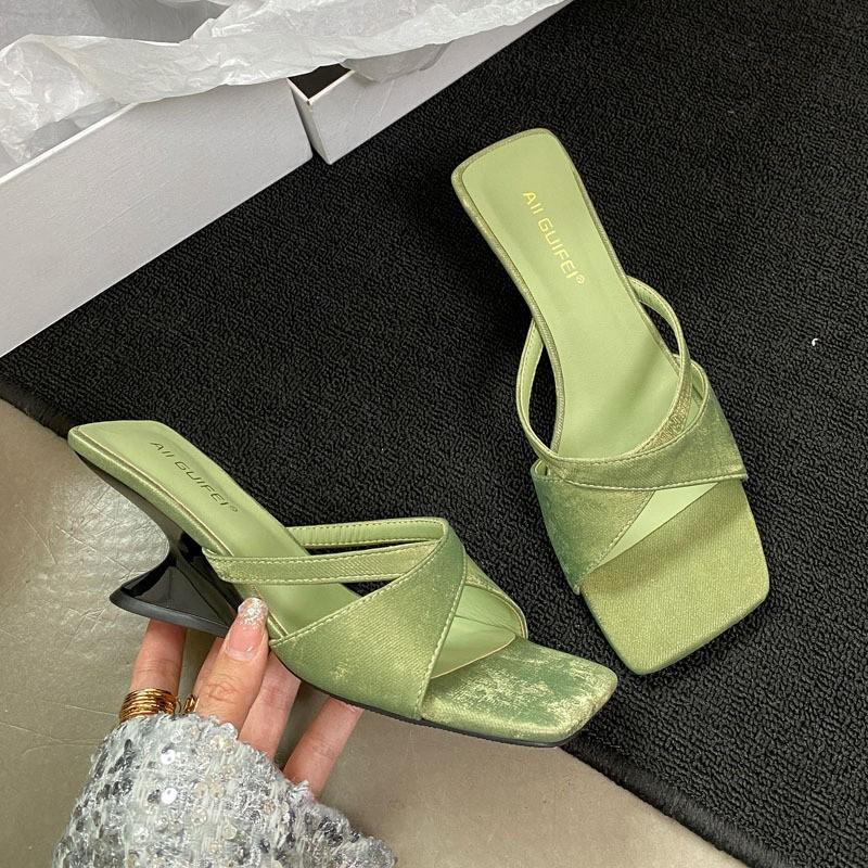 New Chinese style special-shaped slope heel open-toed cool slippers women's summer niche design square head high-heeled one-word shoes