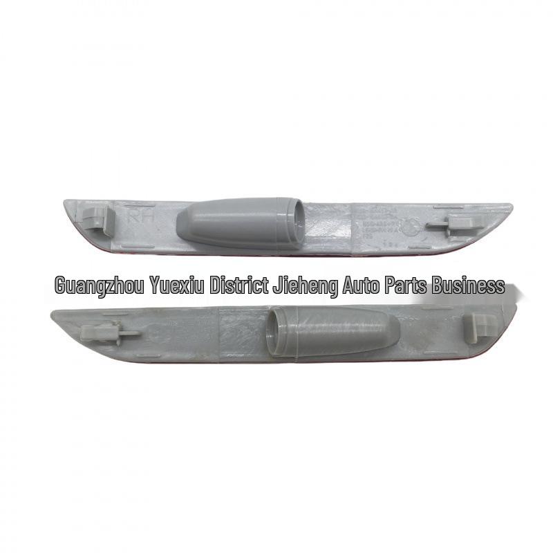 

Rear Bumper Light & Side Reflector for 2015 Mustang (US Spec)