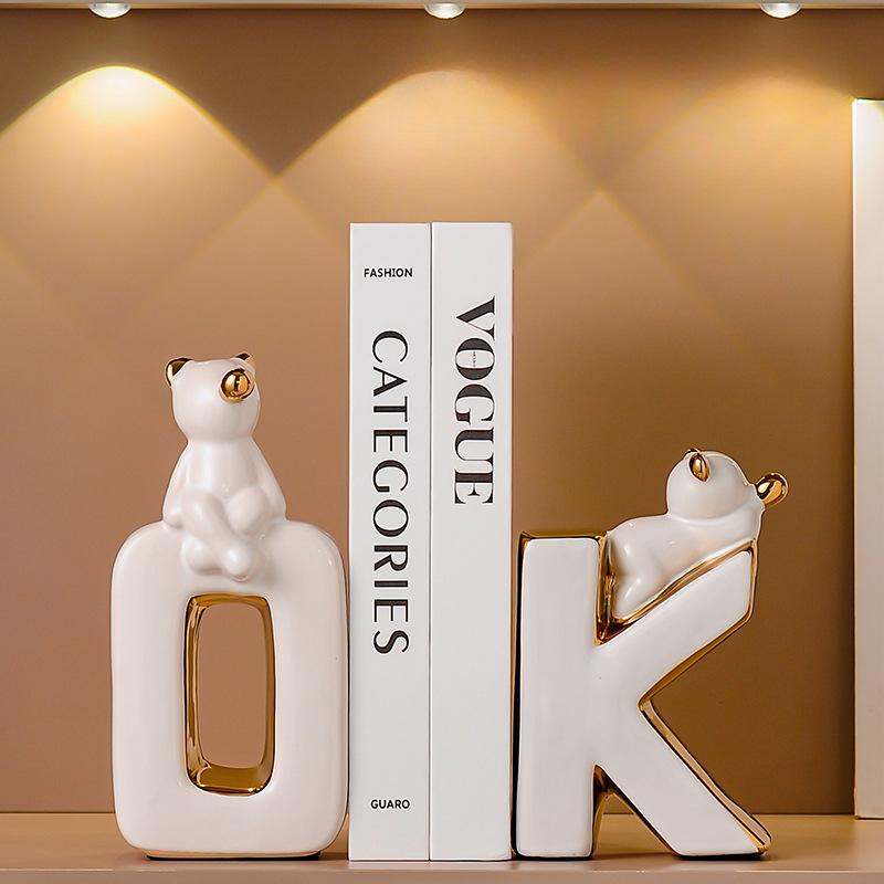 Ceramic Abstract Figure Statue Book End Reader Figurine Nordic Modern Simple Home Decoration Bookshelf Desk Bookends Ornaments