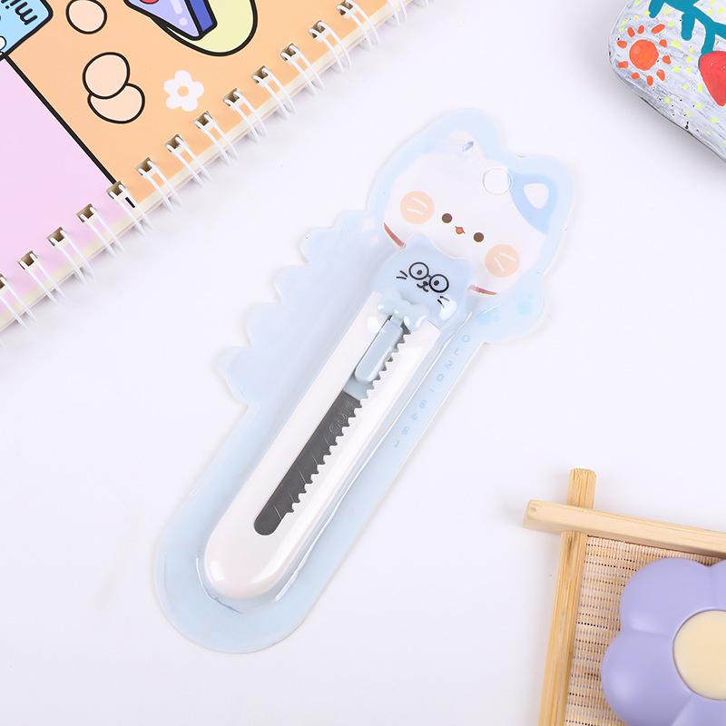 Mini cuchillo utilitario de dibujos animados para estudiantes, abridor de letras Kawaii pequeño, Clip de papel para oficina, suministros para estudiantes, accesorios de oficina