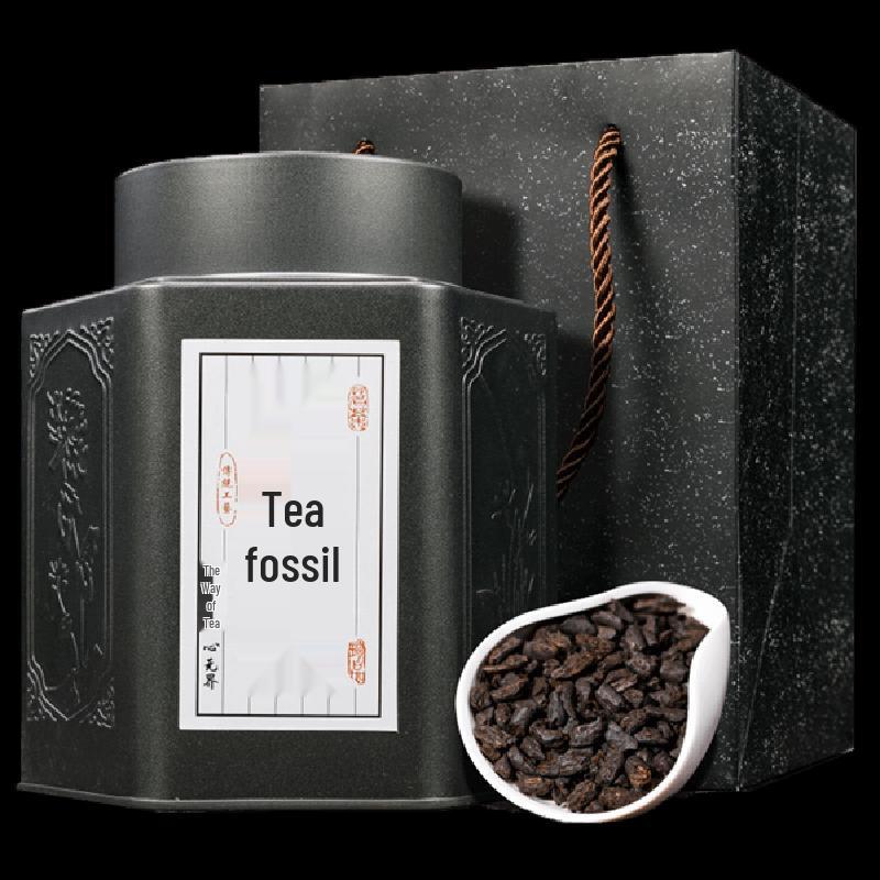 Aged Pu-erh Tea Fossil (Broken Silver)
